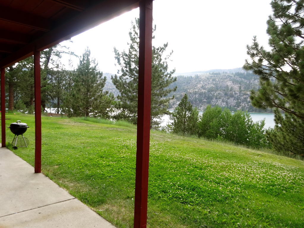 Boulder Lodge June Lake Phòng bức ảnh